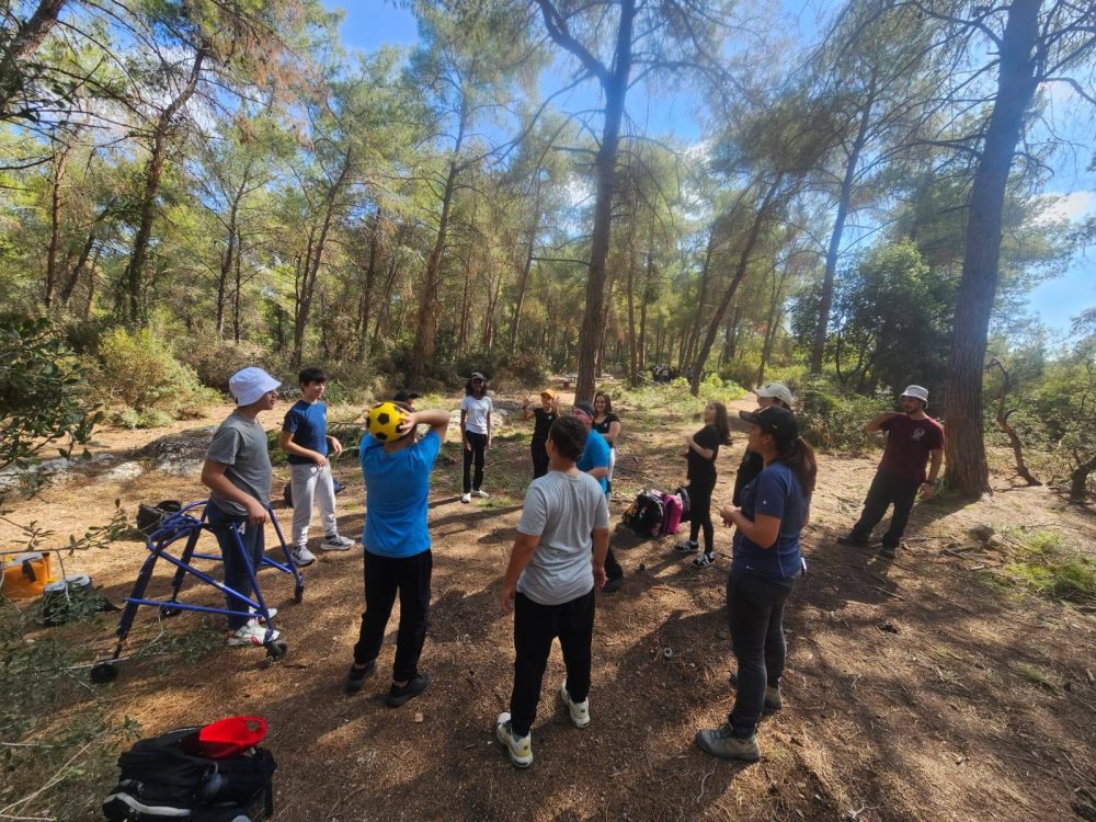 572032857_1253574216576511_8384761294108758275_n