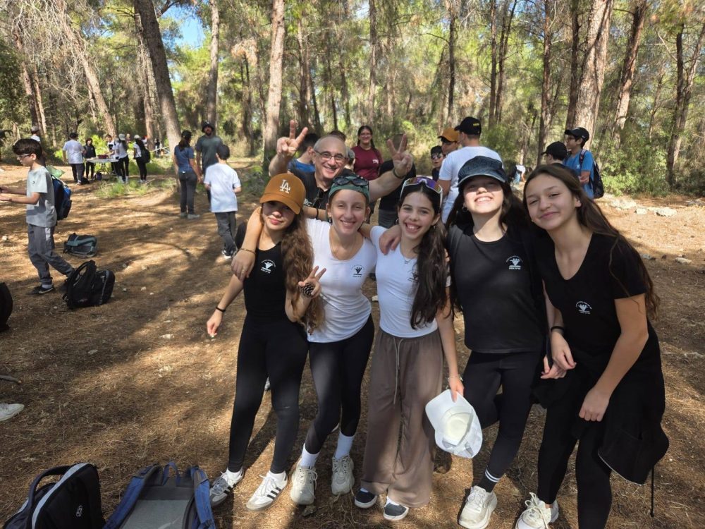 572272344_1253574693243130_6545773792827407114_n