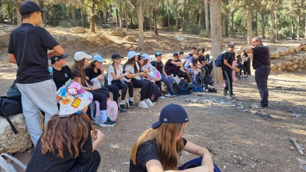 572781683_1253582386575694_6890560511631872954_n