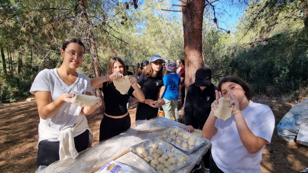 573597846_1253582476575685_1939652648030592947_n