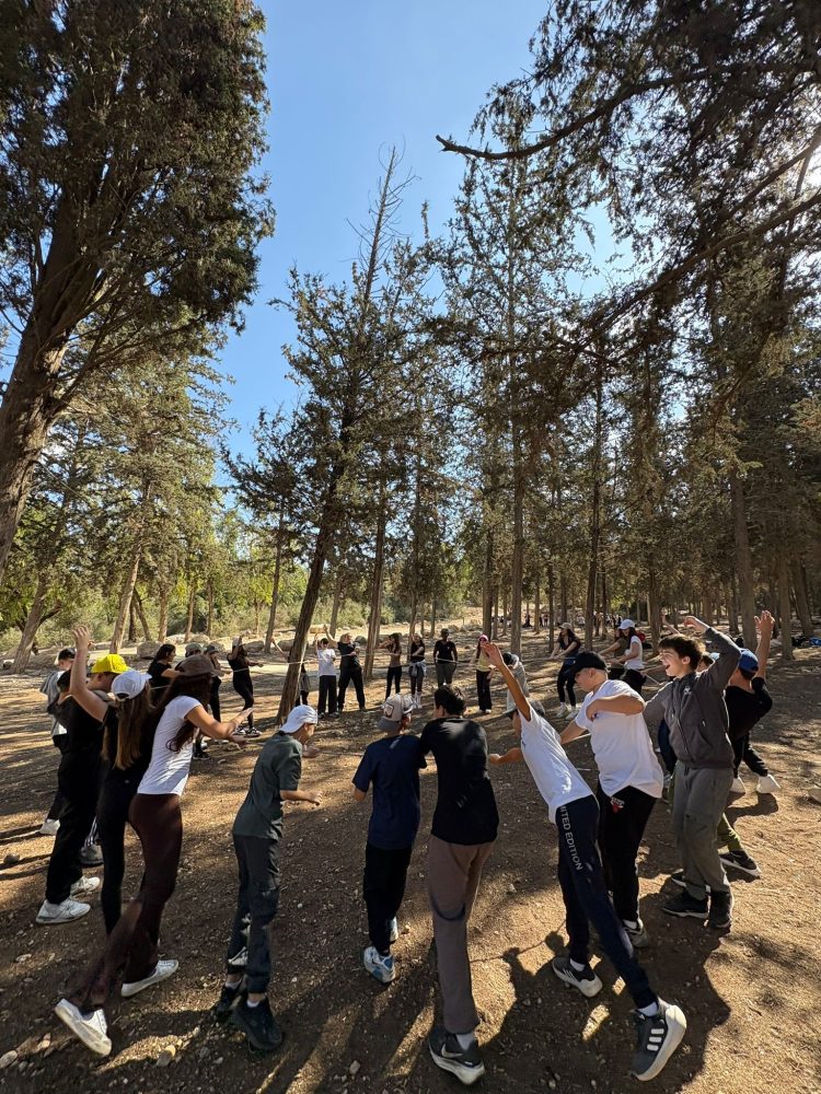 574280834_1253575319909734_1375531736863469468_n