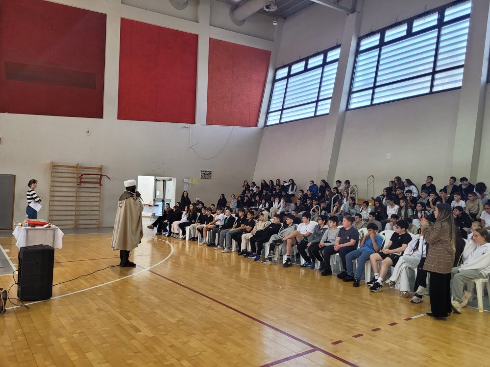 590085039_1274513061149293_1611004695454772806_n