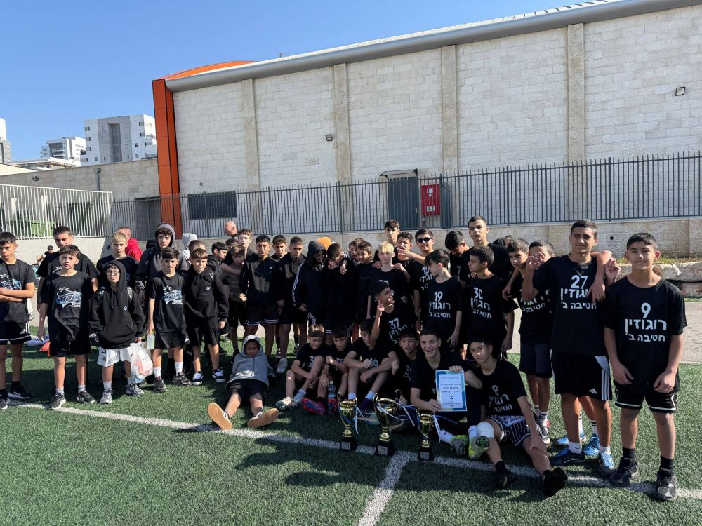 610649988_1303269238273675_8222583109235075512_n