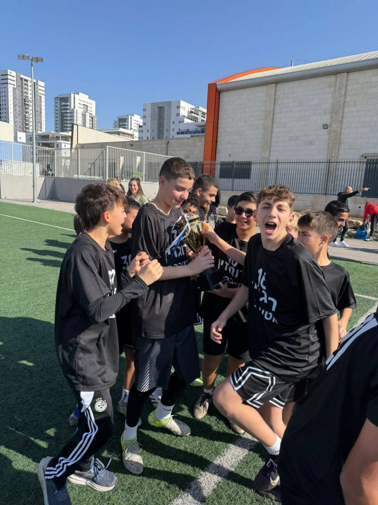 611717388_1303269594940306_6193239855434060030_n