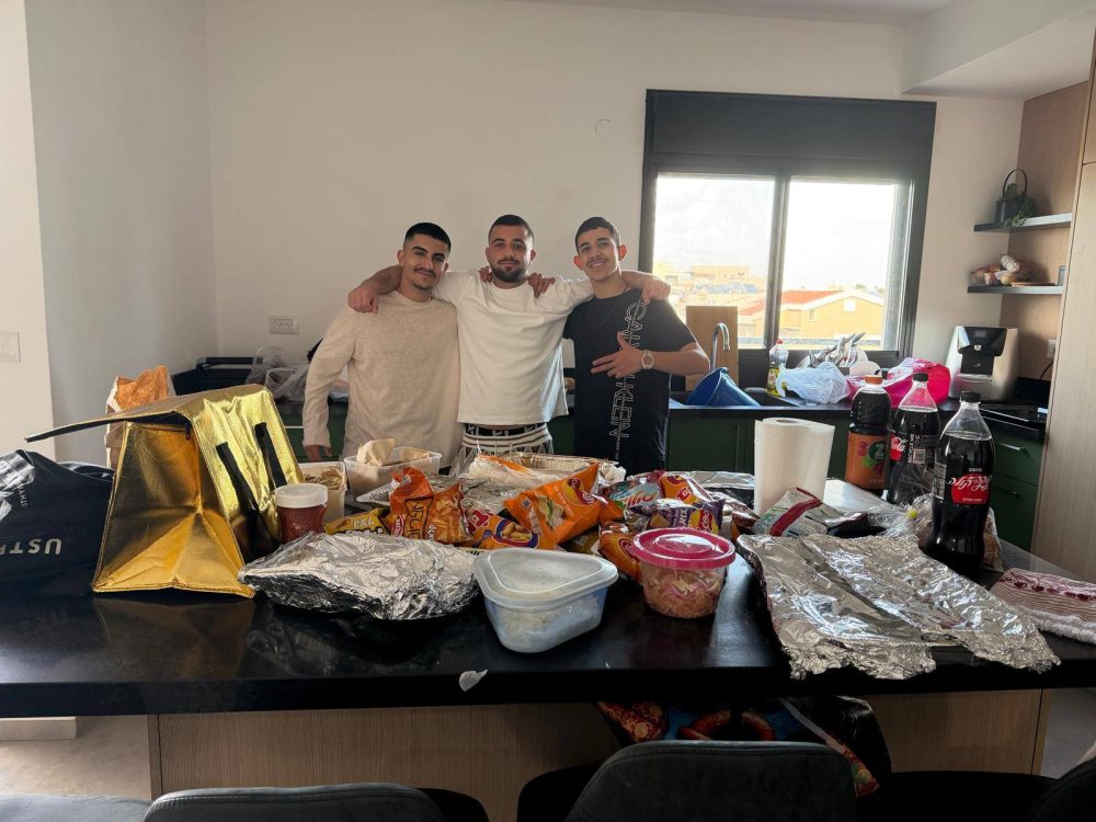 617513597_1317583450175587_3970875223581379516_n